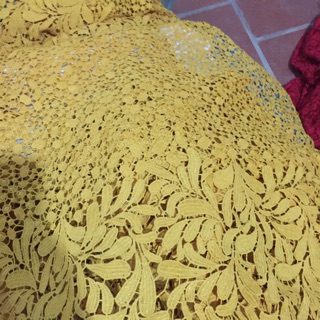 Ren chỉ lá vàng
