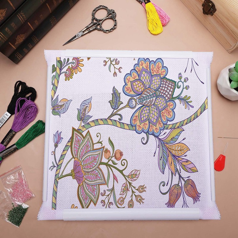 Khung Nhựa Hình Vuông Dùng Thêu Tranh Chữ Thập