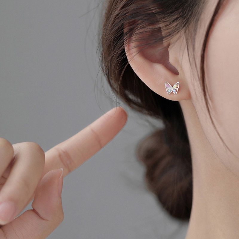 1 Đôi Bông Tai Hình Bướm Rỗng Đính Đá Zircon Nhiều Màu Lấp Lánh
