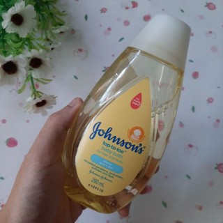 Sữa tắm gội toàn thân Johnson's baby 200ml