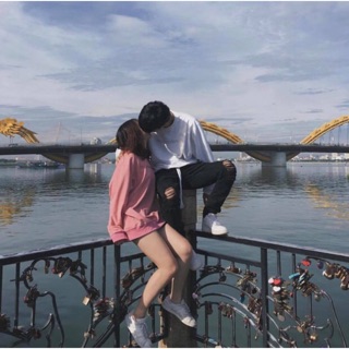 Áo sweater Nga siêu hot instagram