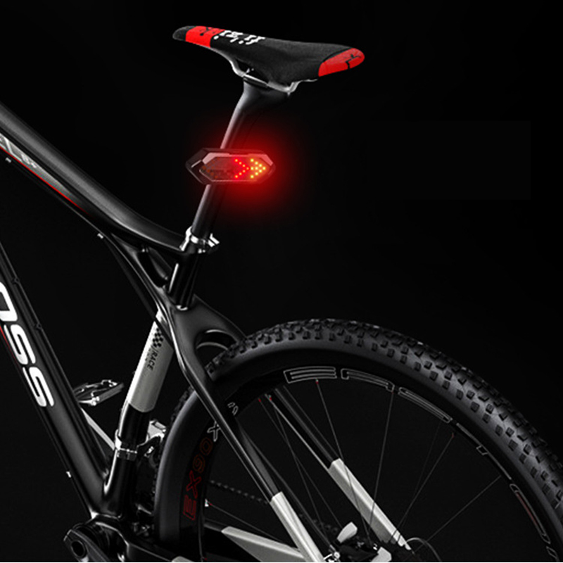 Đèn LED phát tín hiệu thông minh tiện lợi cho xe đạp