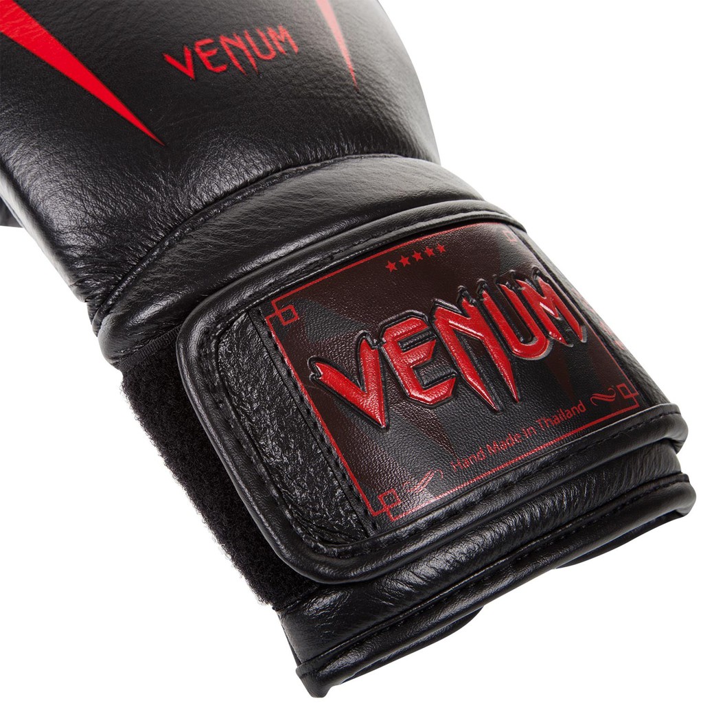 Găng tay boxing Venum Giant 3.0 - Đen/Đỏ