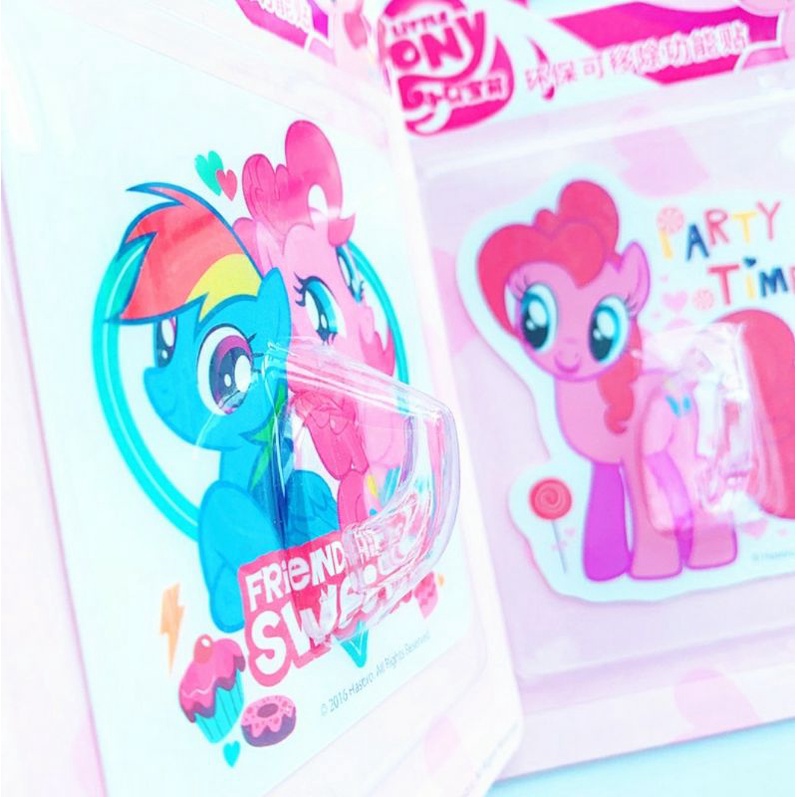 Móc Dán Tường Hình Ngựa Pony 3D  8*8.cm