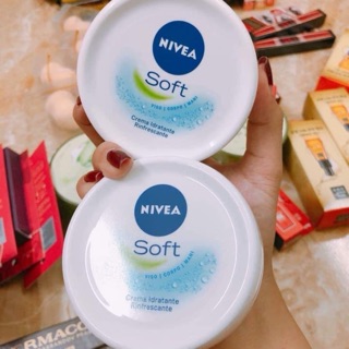 Kem dưỡng da giữ ẩm nivea soft đức