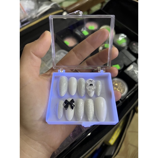 Nail box thiết kế mắt mèo tặng kèm keo và dũa