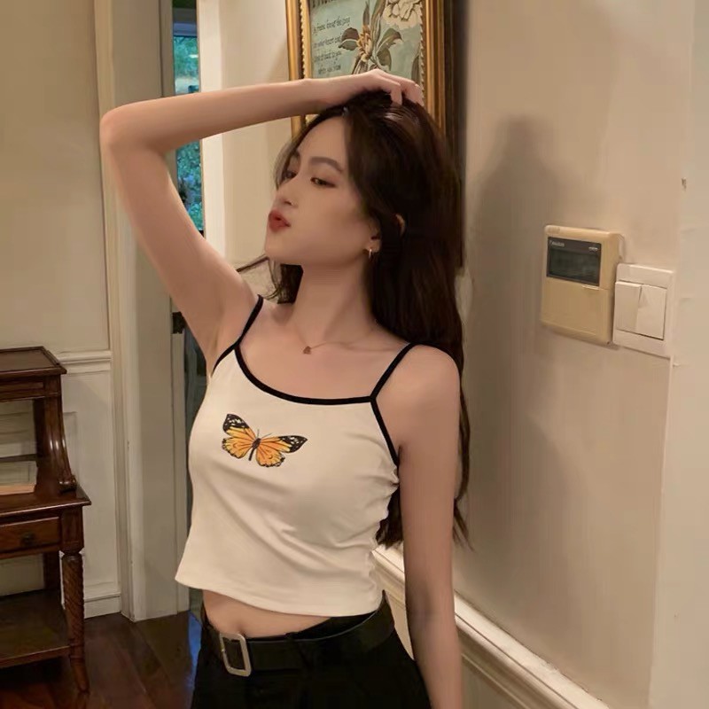 Áo croptop hai dây phối họa tiết bươm bướm phong cách Jennie BlackPink