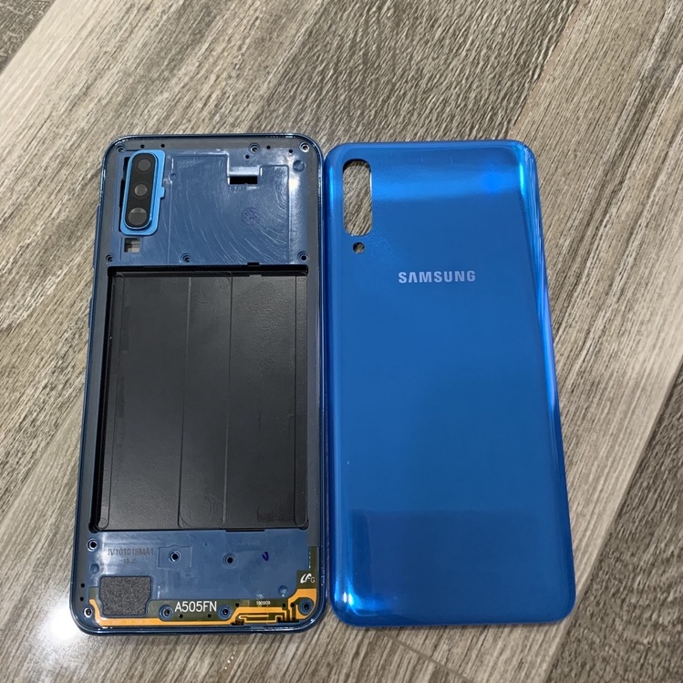 vỏ bộ a50 -samsung (bao gồm khung xương và lưng,nút tăng giảm,kính cam)