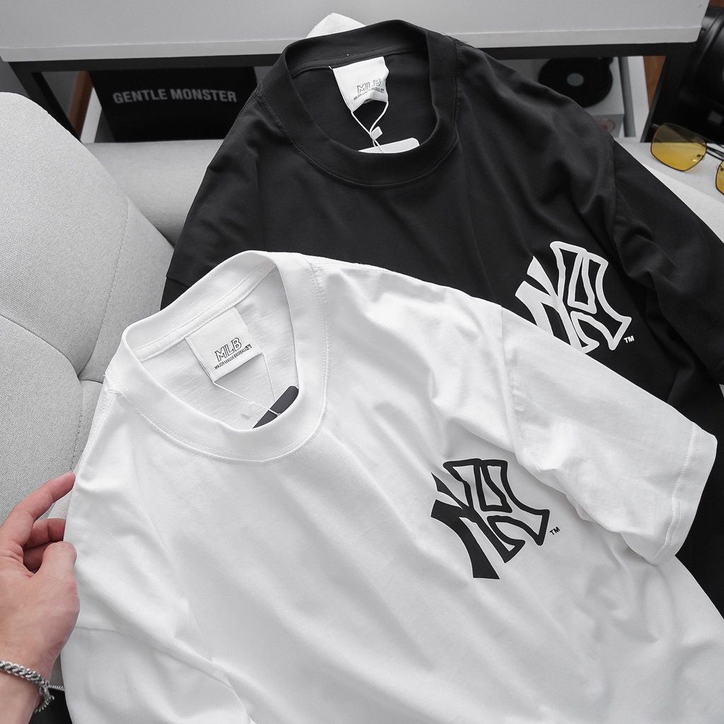 Áo thun tay lỡ unisex tay lở over size họa tiết momogram cá tính MB927