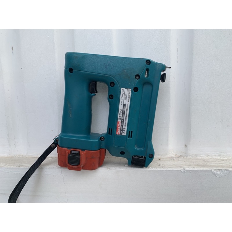 Đinh ghim makit 9,6v 10x10mm
