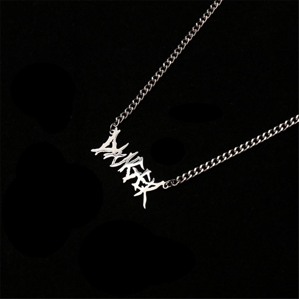 Vòng Cổ Phối Mặt Khắc Chữ Phong Cách Gothic Thời Trang
