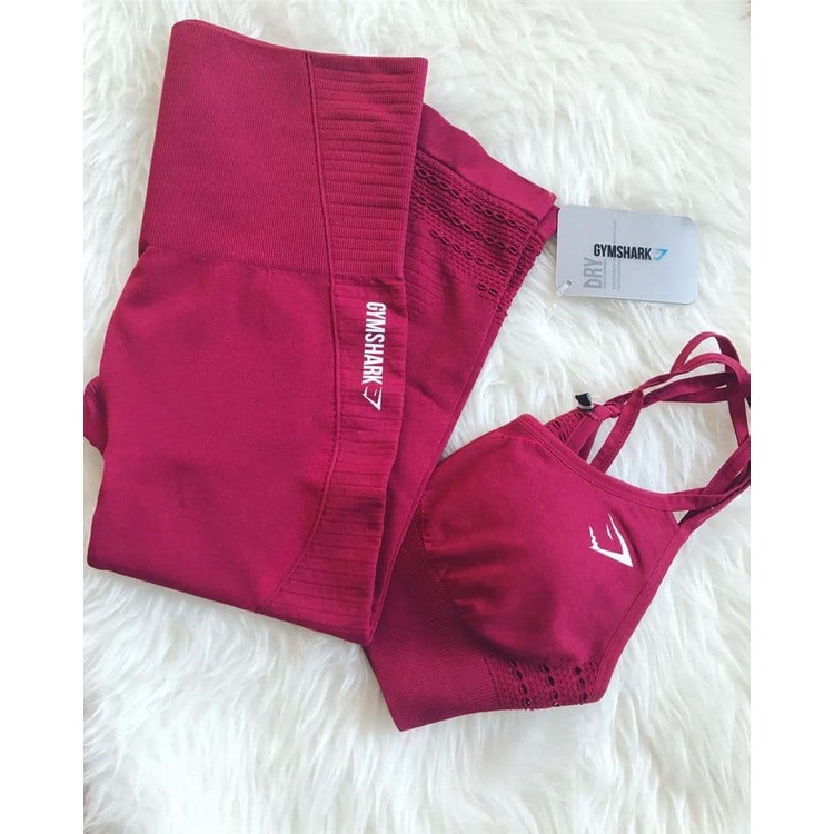 Bộ đồ tập GYM SHRK. Áo sport bra dây + quần lưng cao. Logo in