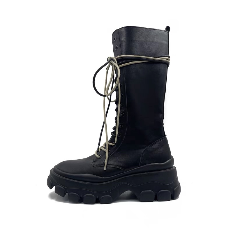 Giày Bốt Lửng Nữ Dây 2 Màu Đế Đinh - Mã B70