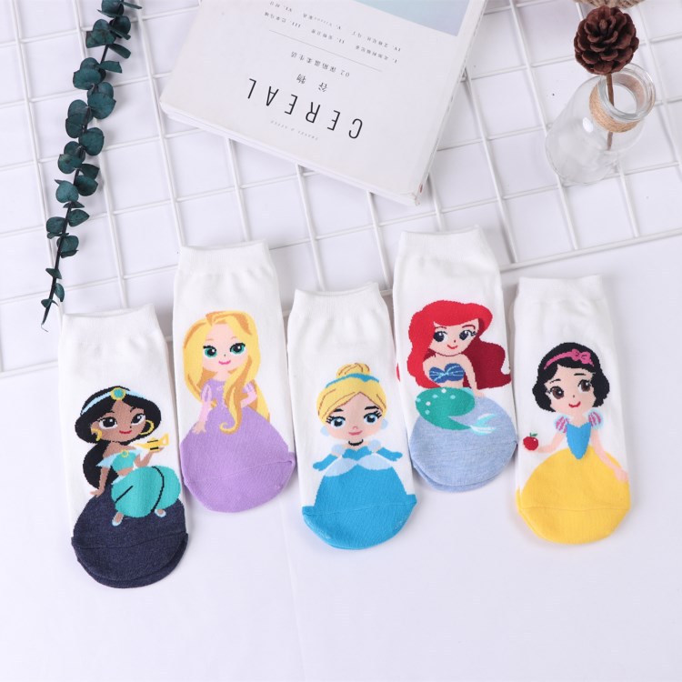 Vớ thể thao họa tiết công chúa Disney xinh xắn cho bé gái