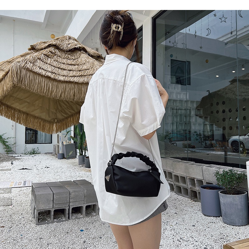 Túi Đeo Vai Dây Xích Thời Trang Cho Nữ