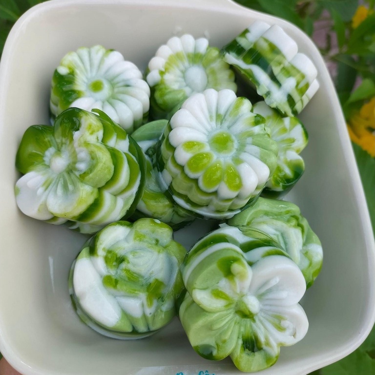 Khuôn Rau Câu Mini, Khay Đá, Khuôn Làm Thạch Trà Sữa  Lá, Hoa, Trái Tim, Con Vật... Tha Hồ Chọn