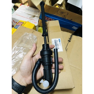 TỔNG CÔN TRÊN FORD TRANSIT 2003-2006