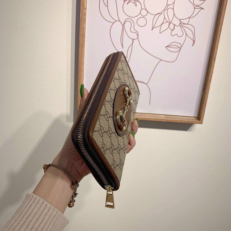 Ví cầm tay GUCCI WOO khoá kéo full box
