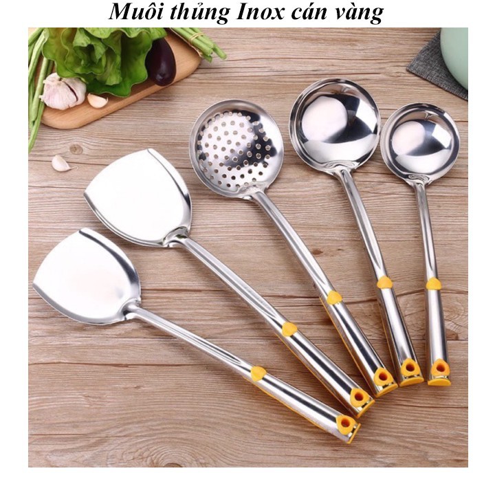 Bộ Muôi Inox Cao Cấp Cán Vàng ( Muôi Thủng - Muôi Canh - Xẻng Xào)