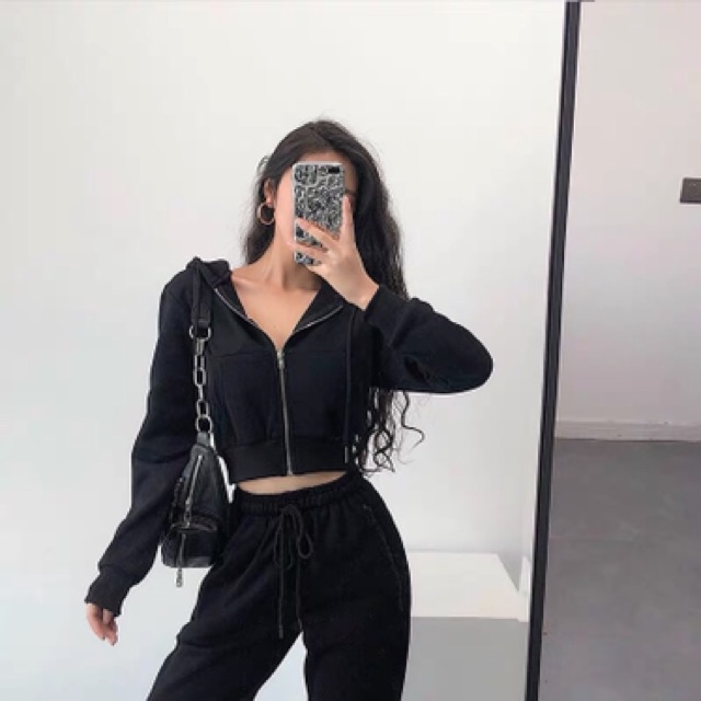 [Mã FAGREAT1505 giảm 8% tối đa 50K đơn 250K] Áo khoác - Hoodie croptop | BigBuy360 - bigbuy360.vn