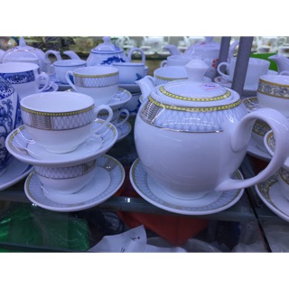 Bộ ấm chén viền tròn- sứ Bát Tràng cao cấp