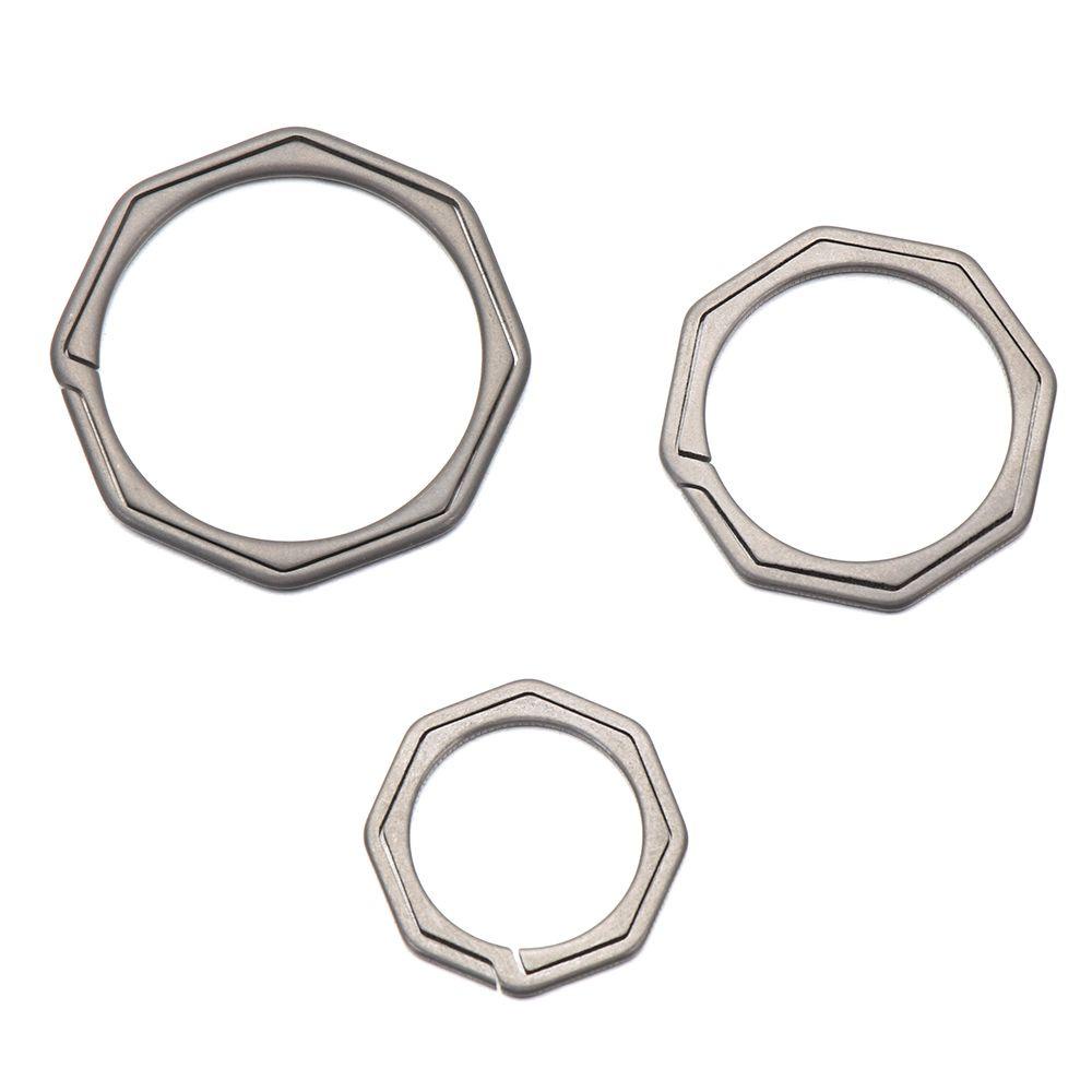 Móc Khóa Xe Hơi Bằng Hợp Kim Titan Chất Lượng Cao