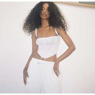 Áo croptop vạt nhọn