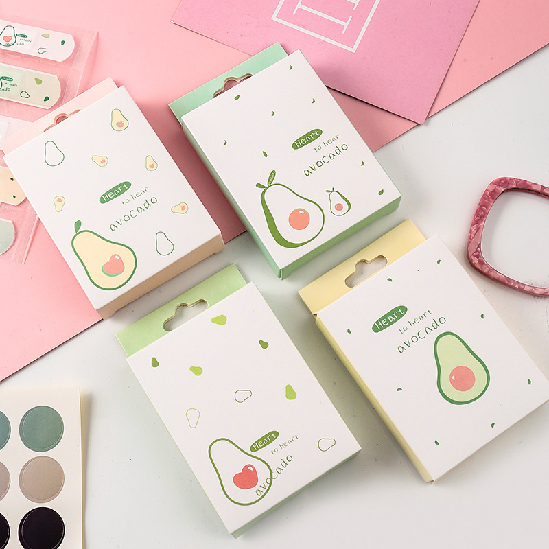 Hộp 20 băng cá nhân chống nước thoáng khí họa tiết quả bơ dễ thương cho trẻ em