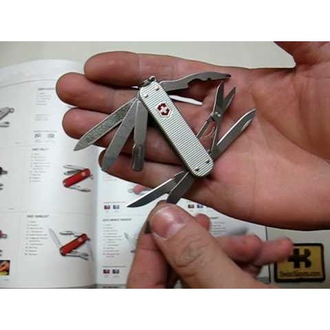 Dao đa năng Victorinox Minichamp alox