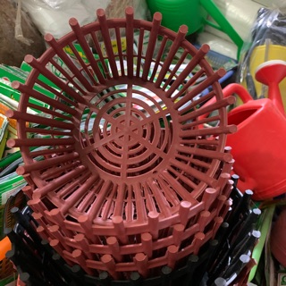 5 Chậu Nhựa Giả Gỗ Trồng Lan Fi 20 , Có Nan Phụ Màu Đen Kích Thước Đường Kính miệng 20 cm, đường kính đáy: 13