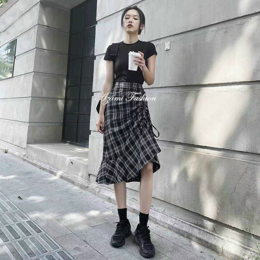 Set Chân váy kẻ  đuôi cá mic áo phông