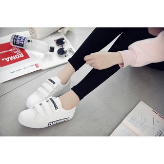 Giày sneaker nữ