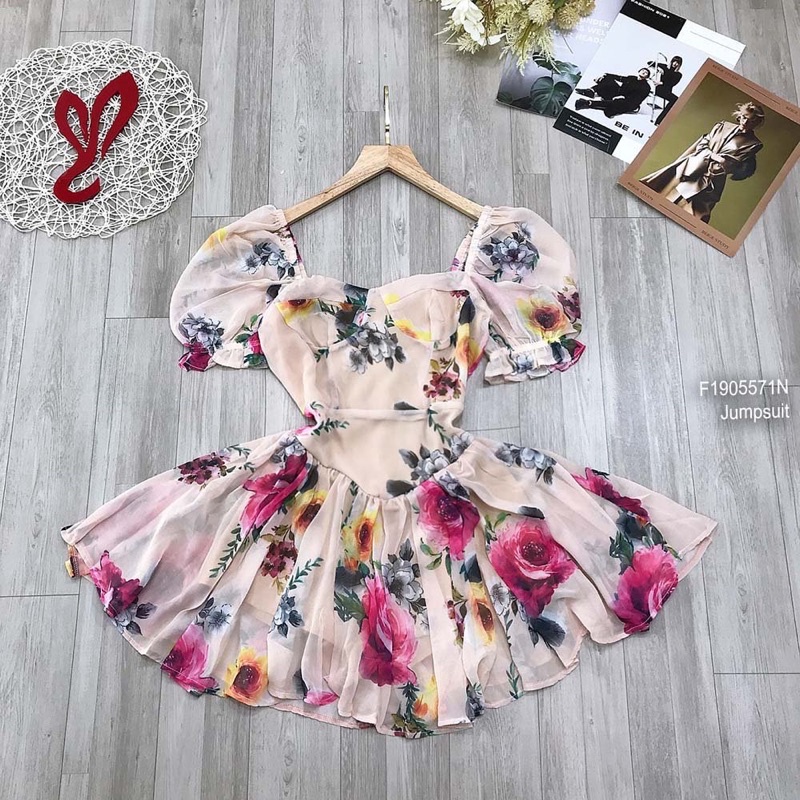 Jumpsuits hoa cúp ngực