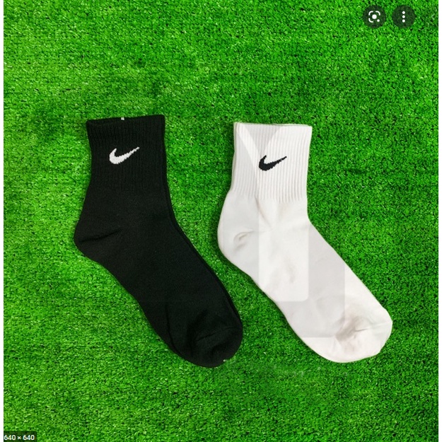 [Mã FAMARAL1 giảm 10K đơn 50K] Tất Vớ Nike Trung Nam Nữ Trắng Đen Thời Trang Vải Dệt Kim