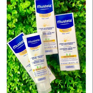 Kem dưỡng da mặt cho bé da thường Mustela 40ml