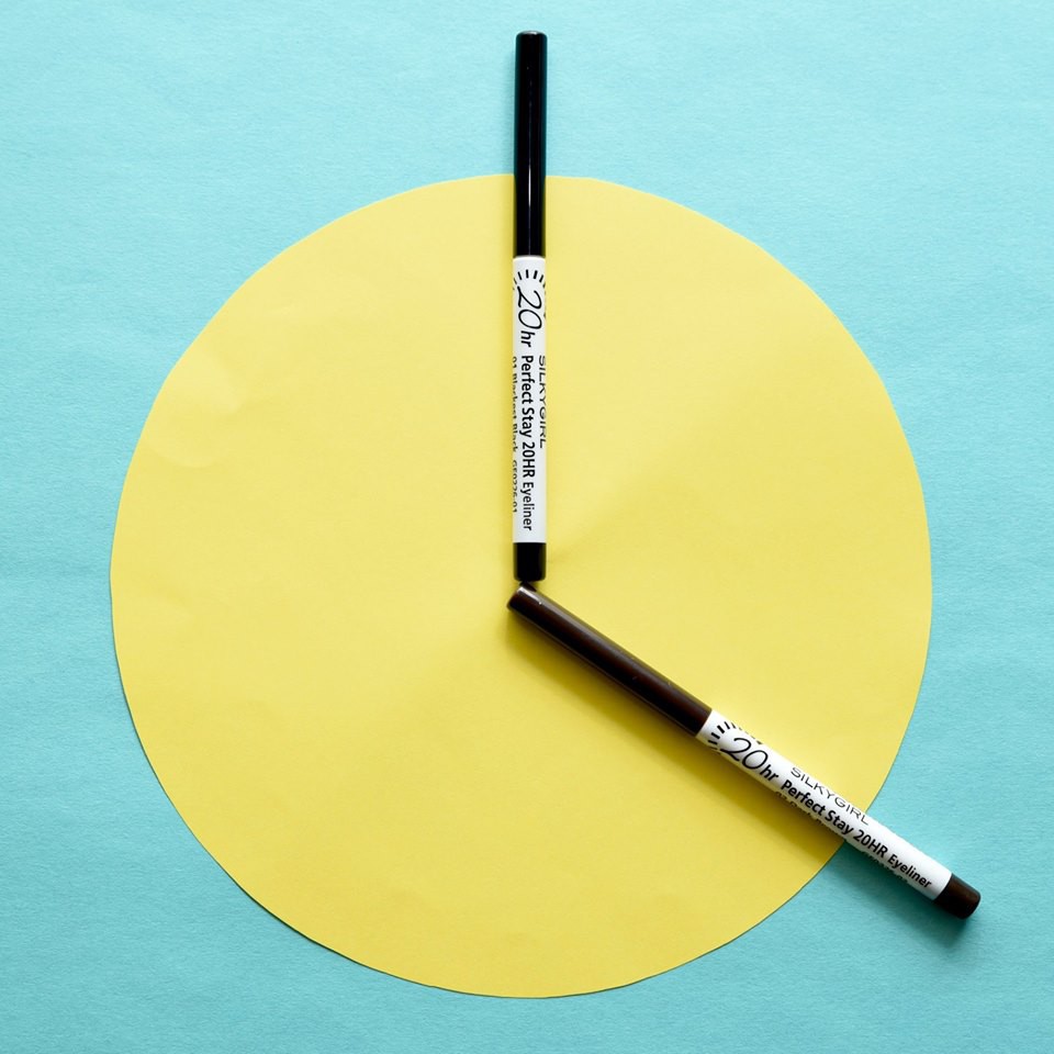 Chì Kẻ Mắt Silkygirl Perfect Stay 20Hr Eyeliner - 01 Blackest Black 0.28g