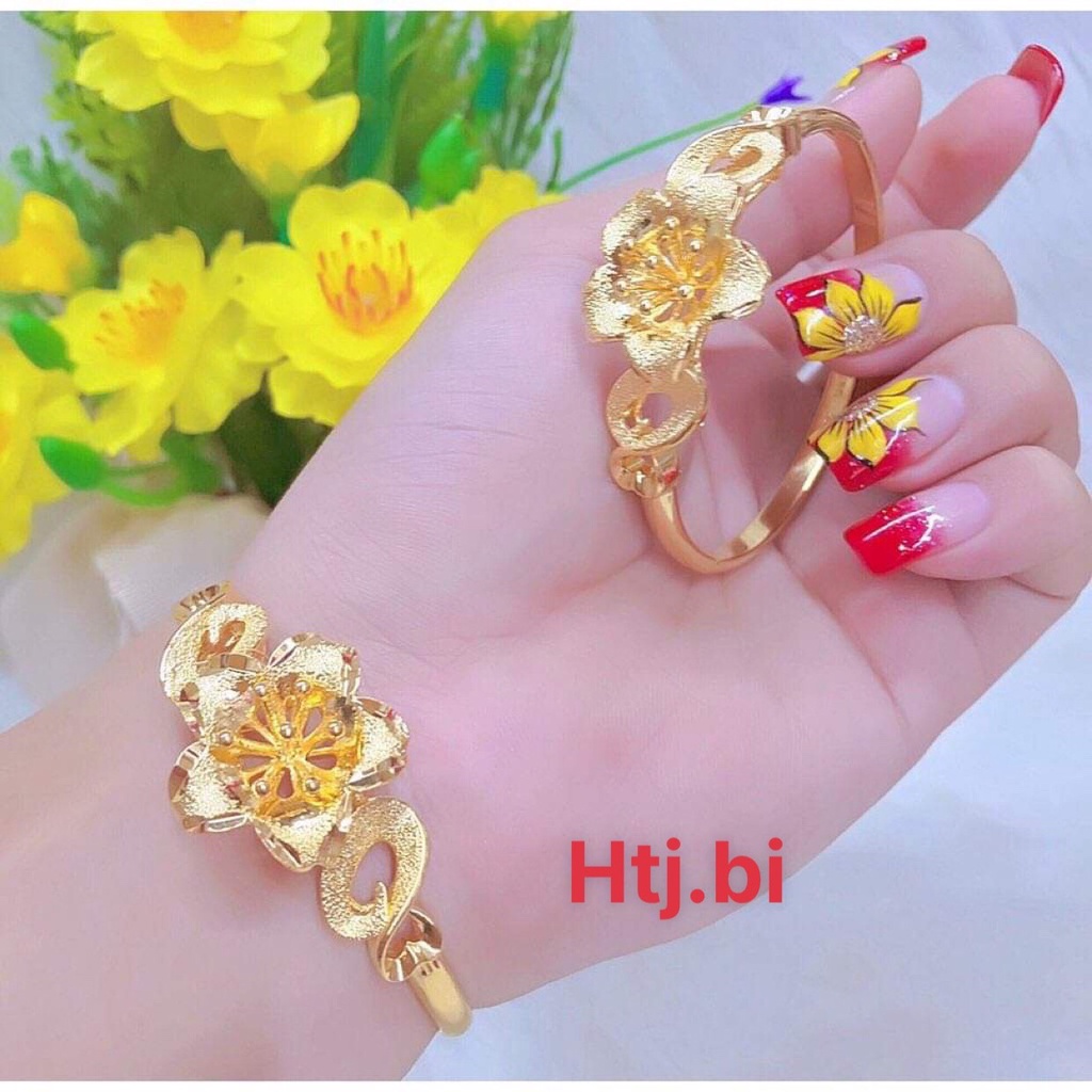Vòng tay nữ hoa mai mạ vàng màu 24 xinh xắn cực sang trọng htj