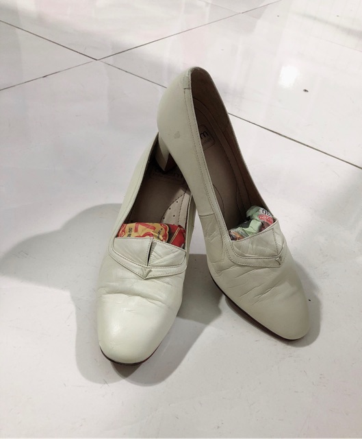 Thanh lý giày si size 34