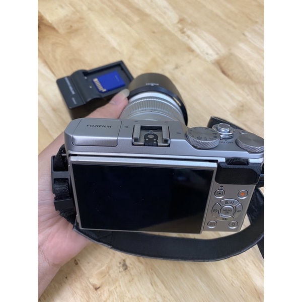 Máy ảnh Fujifim XA3 kem kit đa dụng