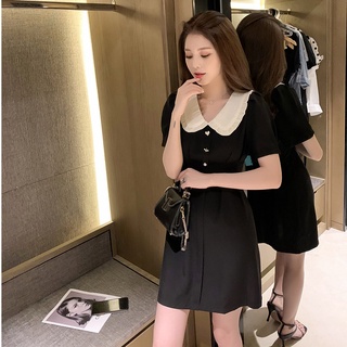 Váy đen dáng A cổ bèo trắng