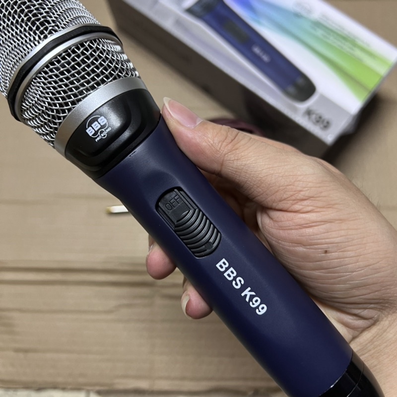 Micro có dây - Micro karaoke Thu Âm BBS K99 - Chống hú tốt - Hát nhẹ ,êm - Bảo hành 12 tháng