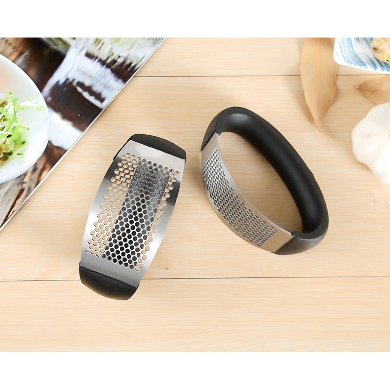 Dụng cụ dập nghiền tỏi cầm tay inox cán đen đa năng garlic press, dụng cụ nghiền tỏi chuyên dụng TT-HOME