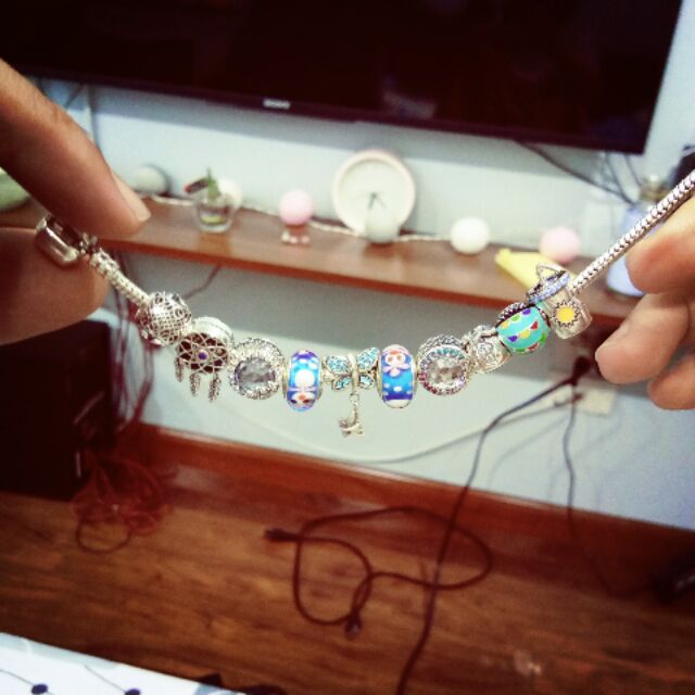 Set charm