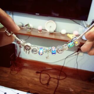 Set charm