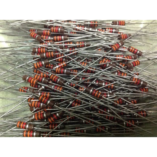 Điện trở carbon 3,3k-1/2w