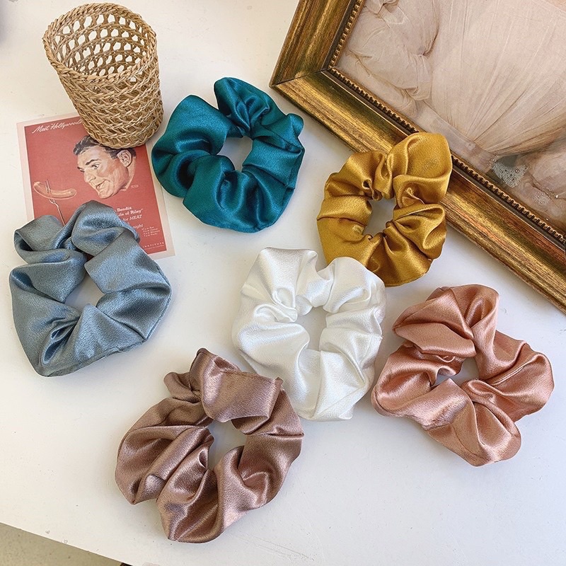 Dây buộc tóc lụa scunchies mẫu trơn màu pastel / Cột tóc scrunchies vải satin phi bóng sang chảnh - Phụ kiện Moori
