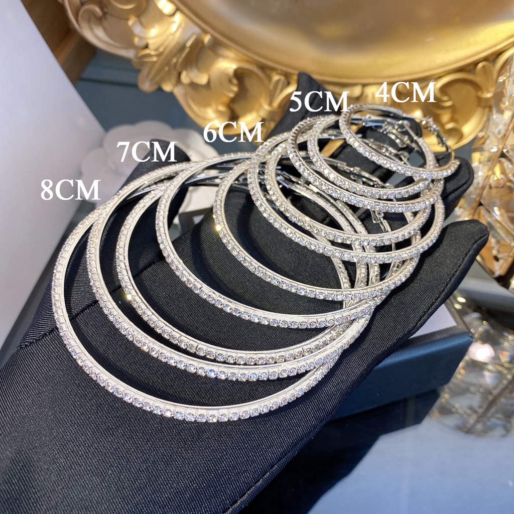 Khoen tai tròn nữ đính full đá cao cấp Ròm House phụ kiện trang sức thời trang đẹp sang chảnh phong cách Hàn Quốc