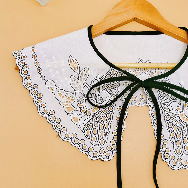 Khăn Choàng Cổ Rỗng Thêu Hoa Phối Nơ Có Thể Tháo Rời Cho Nữ
