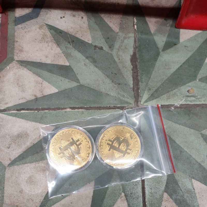 Đồng xu may mắn sec 2cái