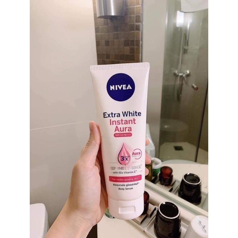 Tinh chất dưỡng trắng Nivea Extra White Night Nourish ban đêm